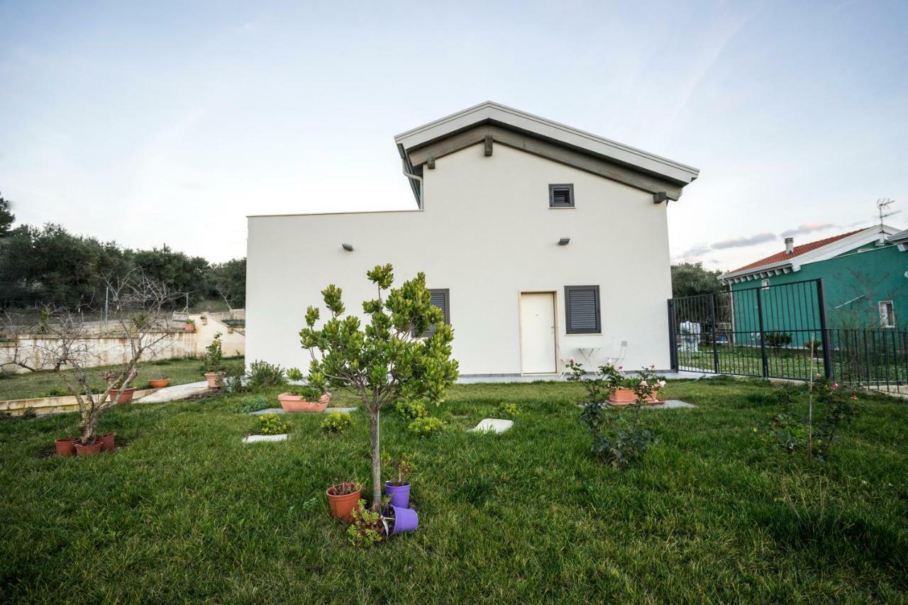 Отель La Casa Di Raffaele Матера Экстерьер фото