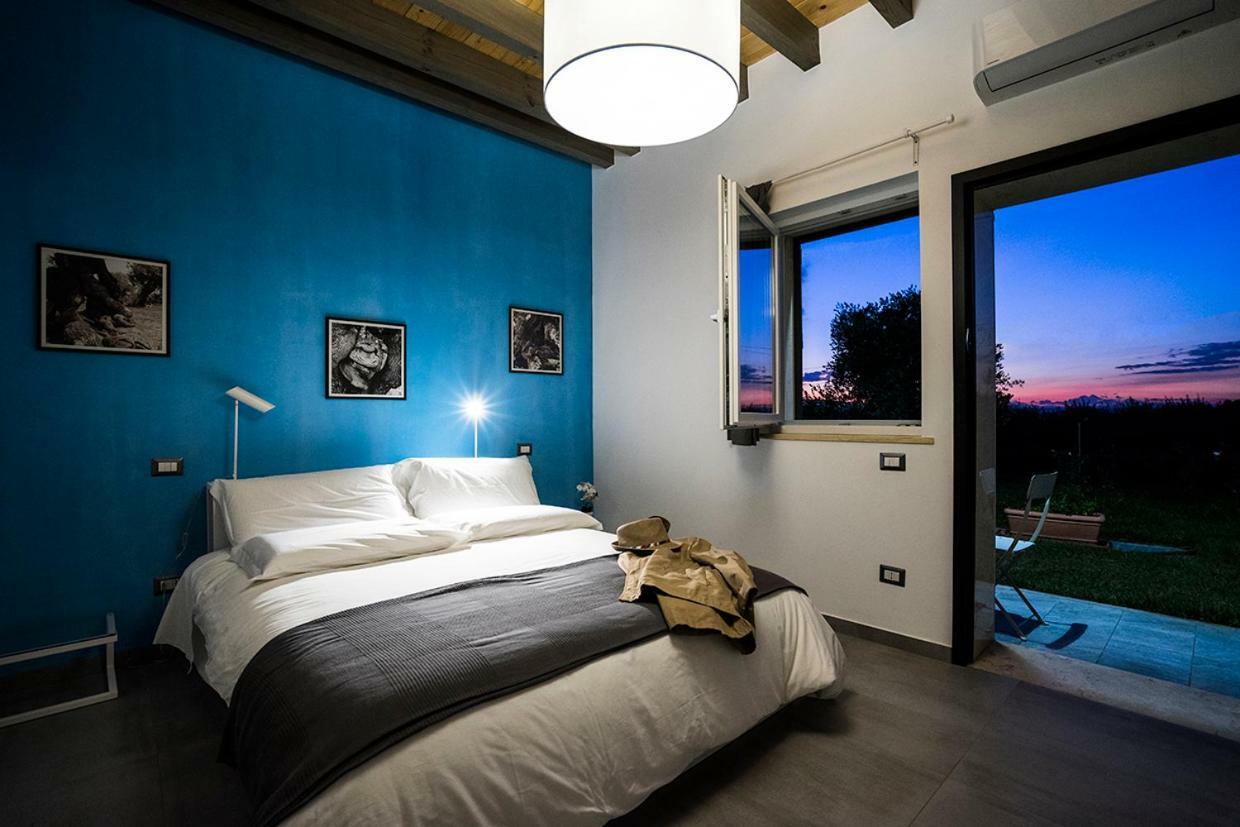 Отель La Casa Di Raffaele Матера Экстерьер фото
